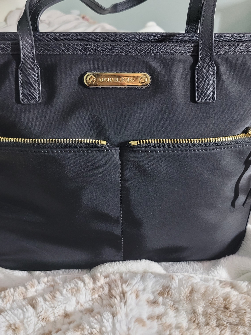 Michael Kors Black Nylon Tote with Gold Hardware🖤💛